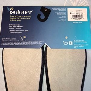 isotoner Shoes - NWT Isotoner Satin Ballet slippers XL (9.5-10.5) isotoner Shoes - NWT Isotoner Satin Ballet slippers XL (9.5-10.5)